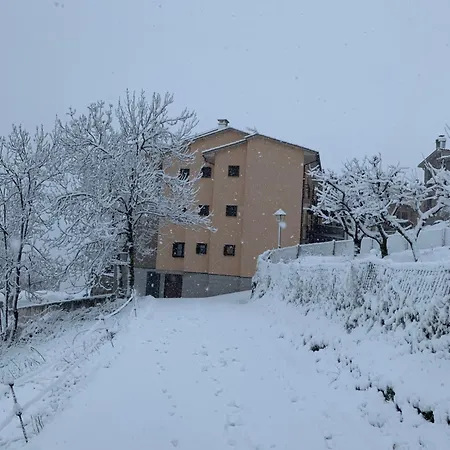 Saldes Pedraforca Apartment Exterior photo